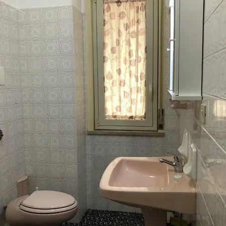 Апартаменти Brezza Marina Cefalu *