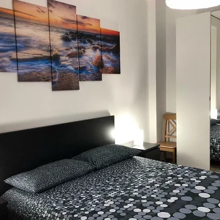 Brezza Marina Cefalu Апартаменти